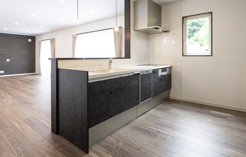 価格内の標準仕様を充実。追加費用の発生を抑える